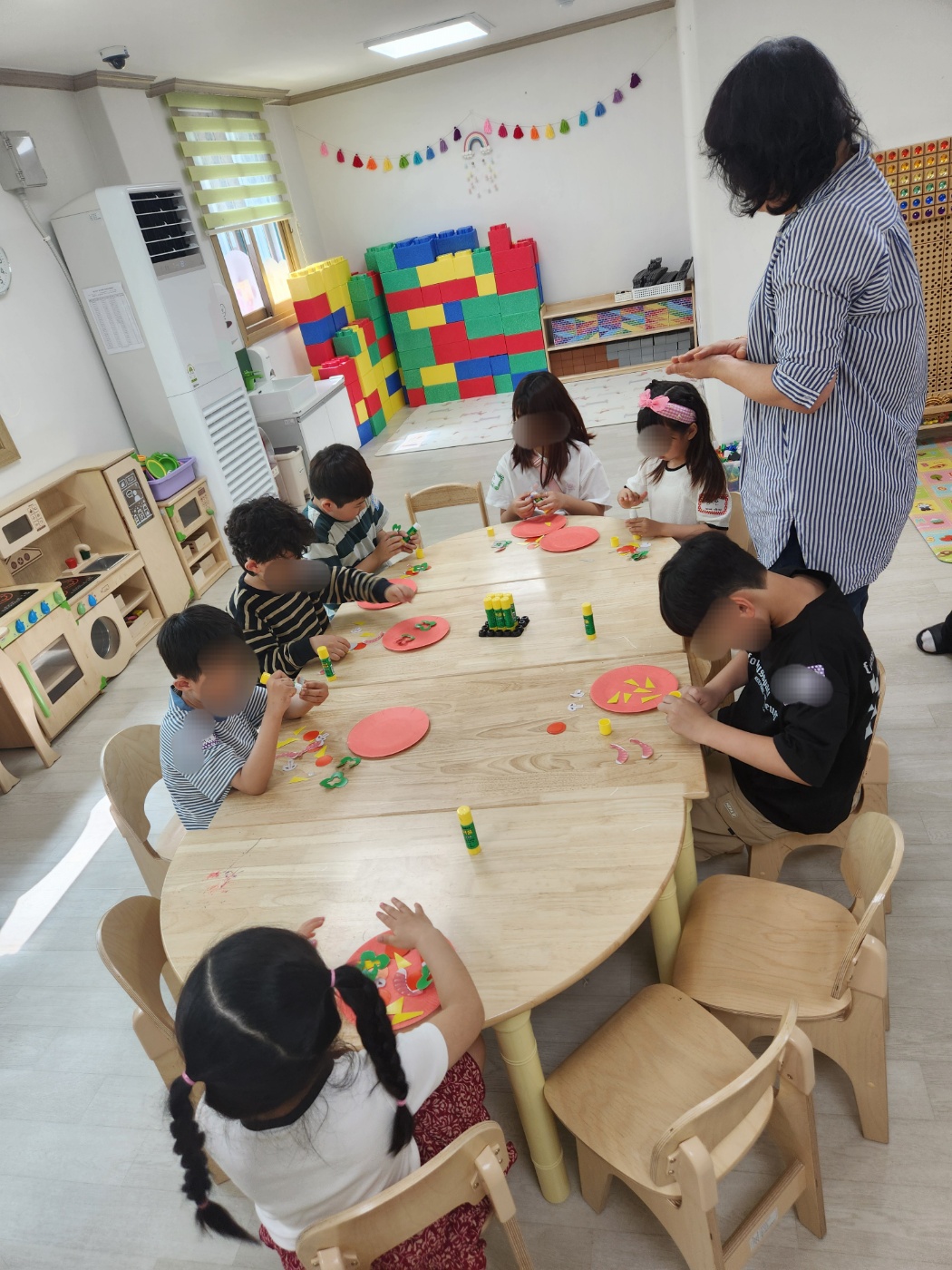 05월 17일 토요일 이벤트프로그램 - 미술퍼포먼스
